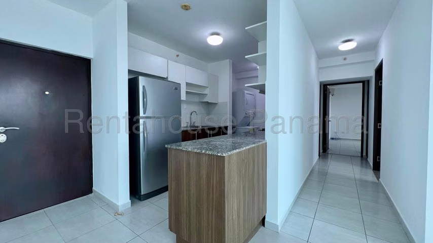 Alquiler de Apartamento  PH TRINITY en El Carmen 27LBR544
