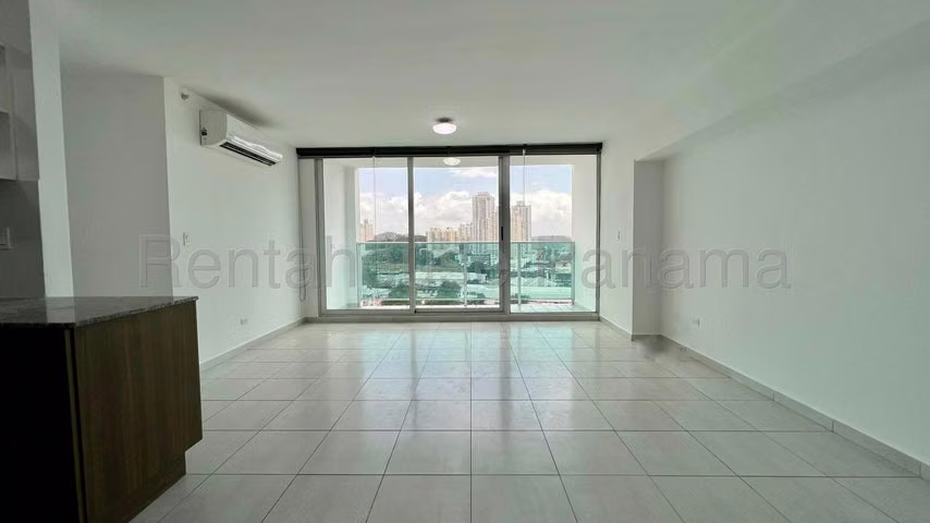 Alquiler de Apartamento  PH TRINITY en El Carmen 27LBR544