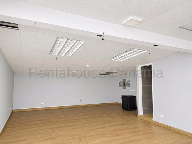 Venta de Local en Marbella Tower One Solo Cliente Directo MC