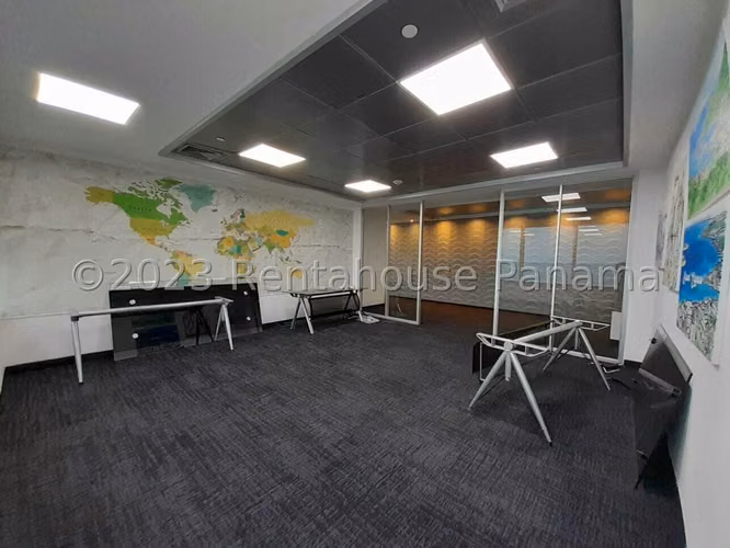 Alquiler de Oficina en Punta Pacifica Torre las America Solo Cliente Directo LFC