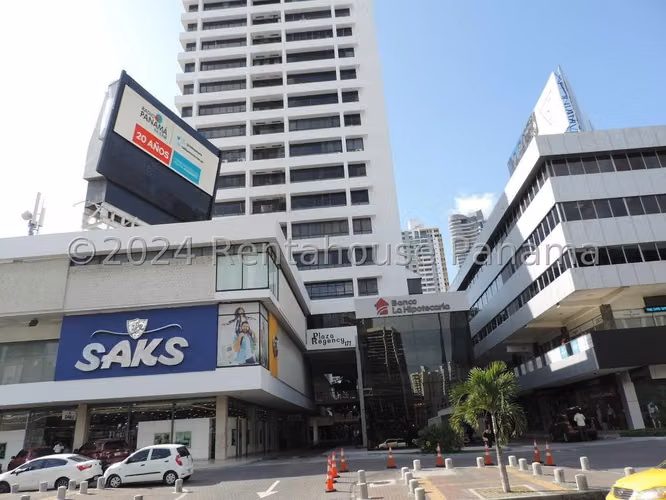 Alquiler de  Local Comercial en Via España Plaza Regency Solo Cliente Directo LFC