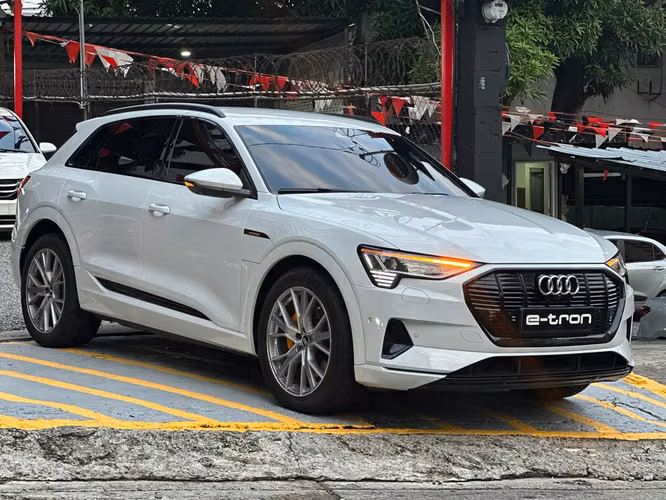 AUDI E-TRON 2020
