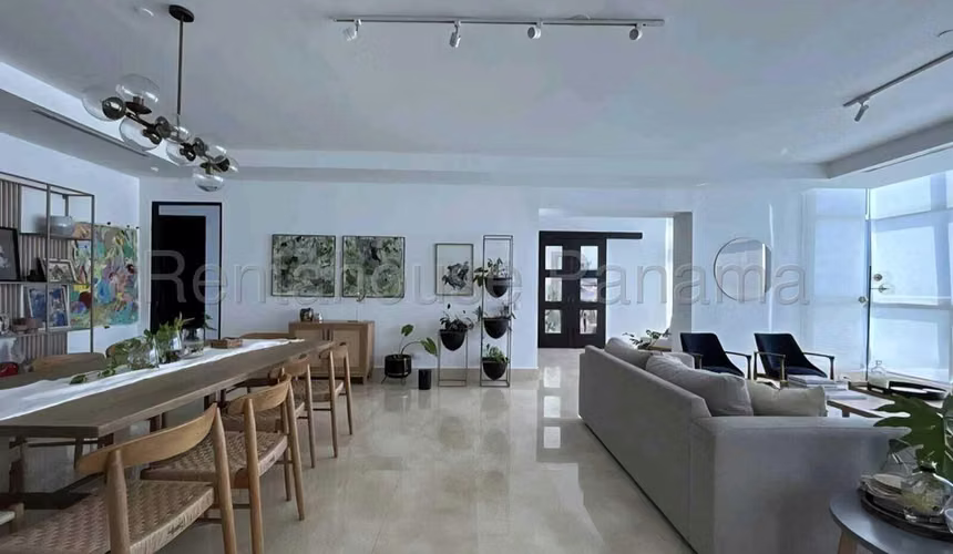Apartamento en venta en PH Ten Tower  Costa del Este