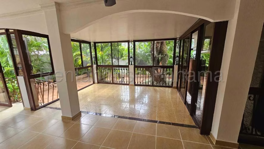 Venta de Casa en San Francisco Loma Alegre NS