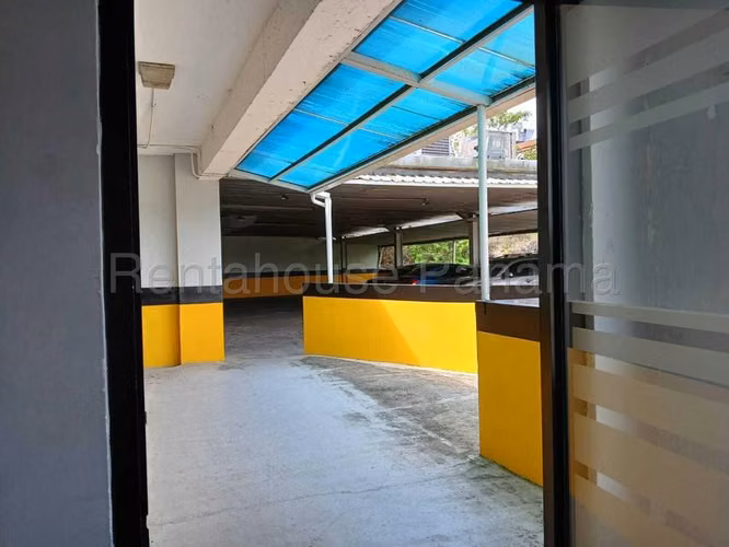 Oficina Comercial en Alquiler en El Dorado JG