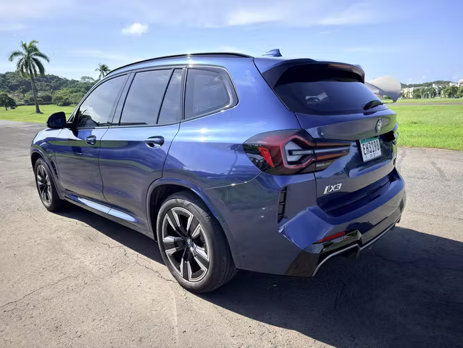 BMW iX3 2023 M Sport - Como nueva!