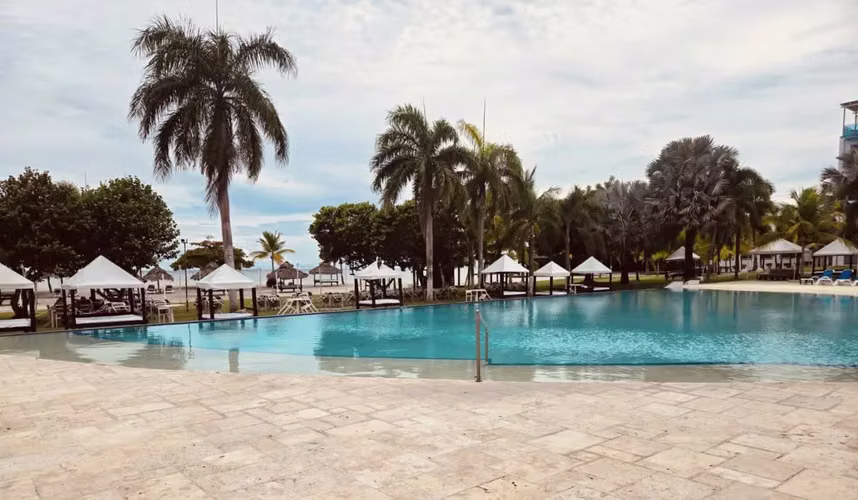 APARTAMENTO DE PLAYA NIKKI BEACH