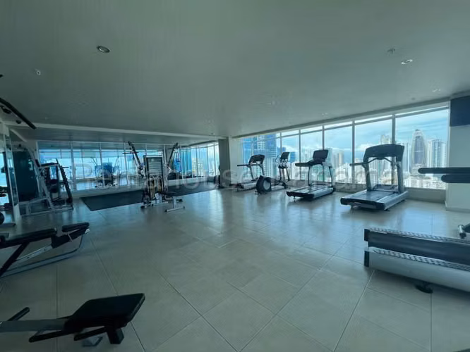Apartamento en Venta en Avenida Balboa  JG