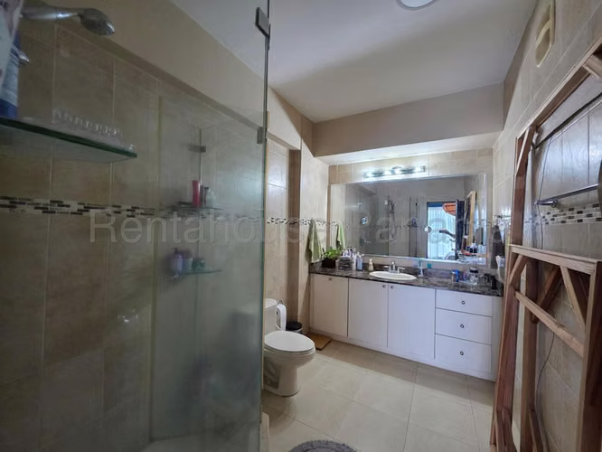 Apartamento en Venta en Avenida Balboa  JG