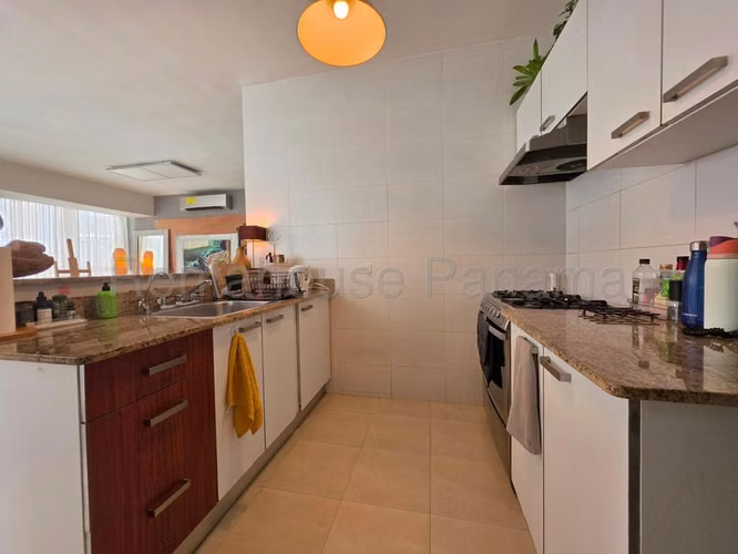 Apartamento en Venta en Avenida Balboa  JG