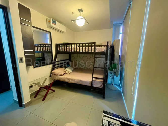 Apartamento Amoblado en Venta en Colores de Bella Vista CIG258398