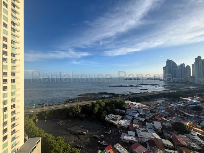 Se Vende Apartamento en San Francisco LA27-828