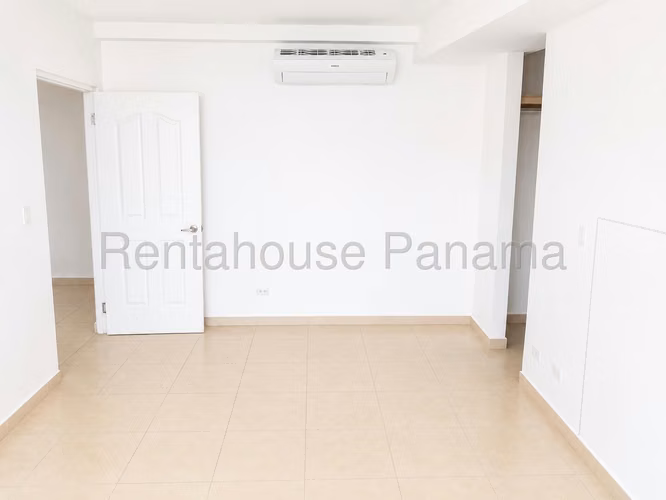 Se Vende Apartamento en Punta Pacifica LA26-8150