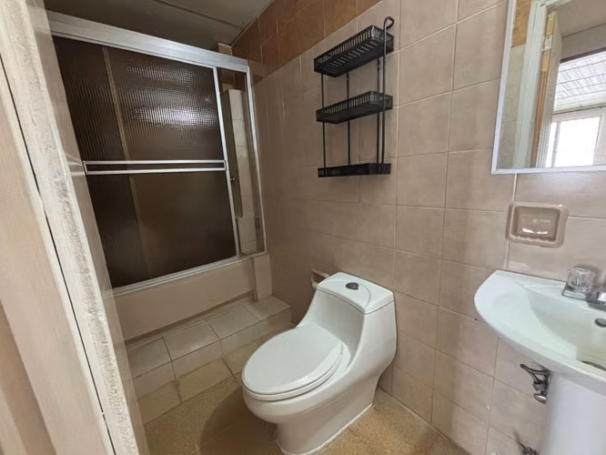 VENTA DE CASA EN VILLA LUCRE