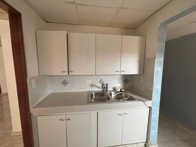 VENTA DE CASA EN VILLA LUCRE