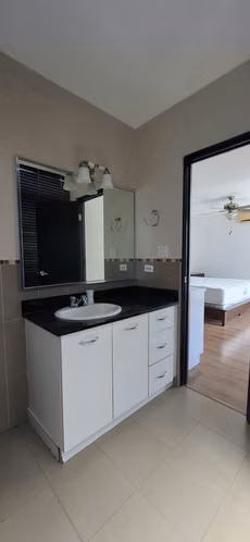 Alquiler Apartamento PH Bayfront Avenida Balboa | Vista al Mar | 1 Recámara | Amoblado (09)