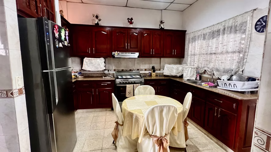 Vendo Casa Unifamiliar Hato Pintado Pueblo Nuevo