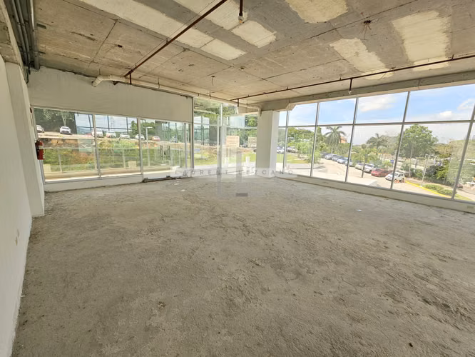 Venta de Local Comercial/ Oficina en Terrazas de Albrook - Haga una oferta