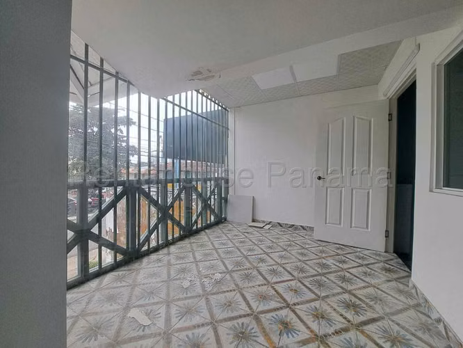 Alquiler de local comercial en San Francisco - Imagen 7