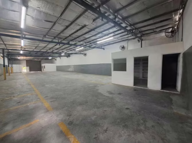 Alquiler de bodega en Santa Elena