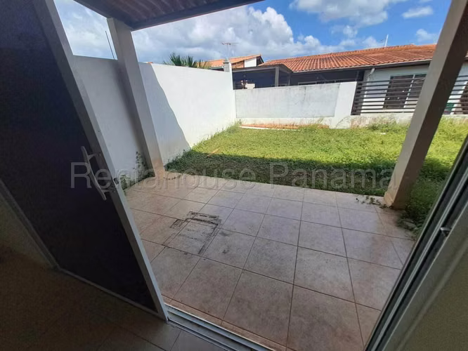 Venta Casa La Chorrera - YD