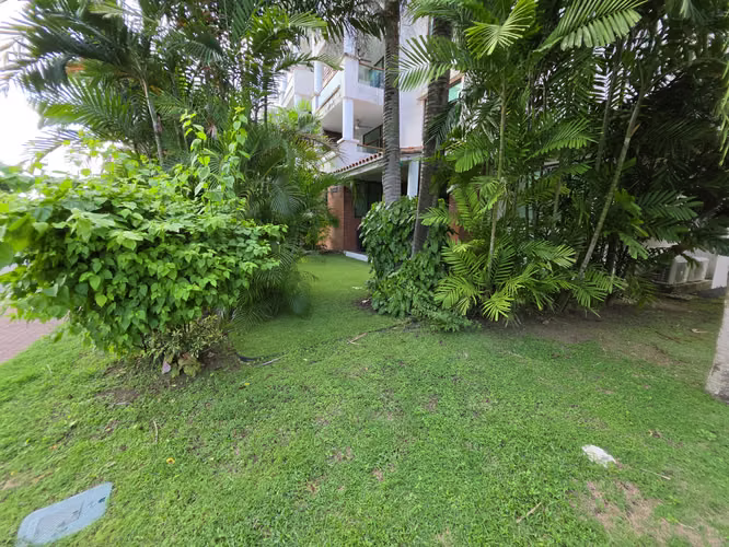 VENDO APARTAMENTO. COSTAMARE. COSTA SUR. PLANTA BAJA. TOCUMEN. OPORTUNIDAD.