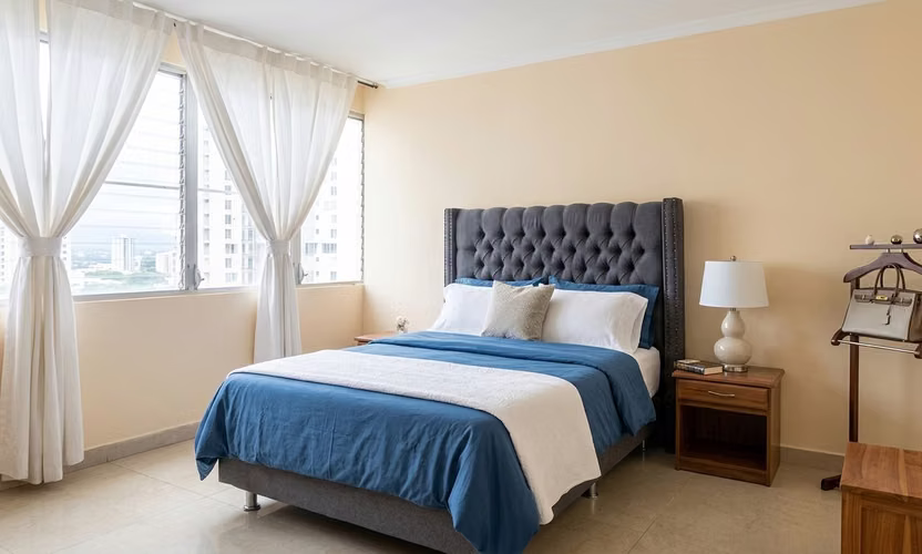 Apartamento en Via Argentina amoblado 177m² | con ubicación céntrica y amplitud