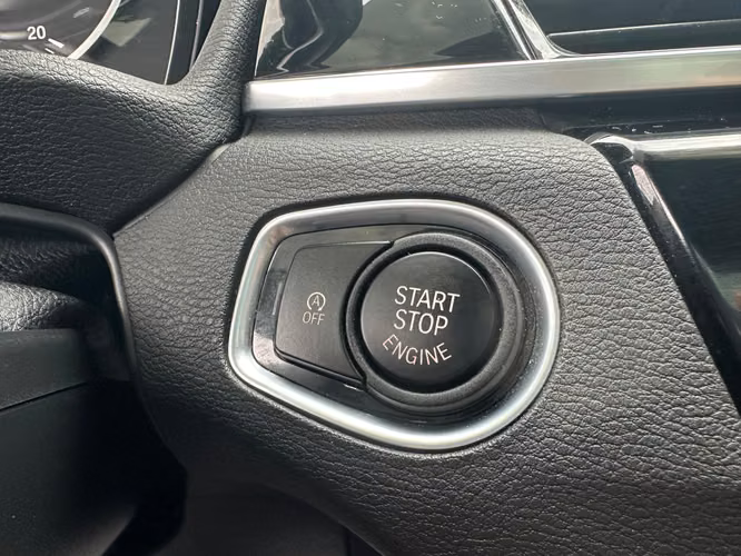 BMW X1 2018 TECHO PANORAMICO