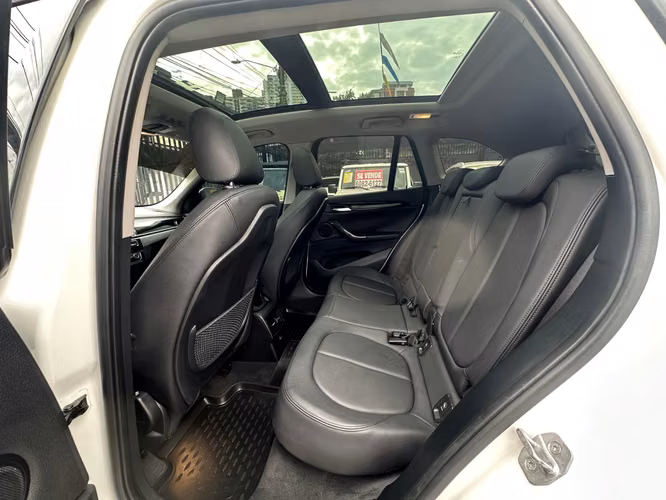 BMW X1 2018 TECHO PANORAMICO