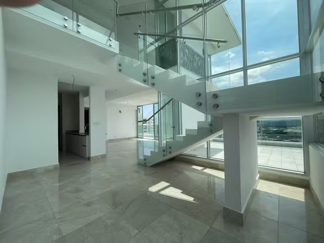 Apartamento en Avenida Balboa · 3 Habitaciones · Costanera Mare