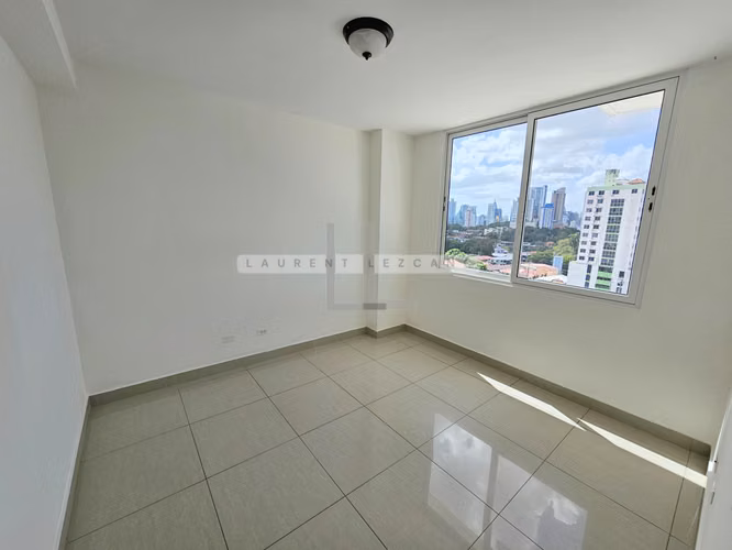 Venta Apartamento PH Taurus - Carrasquilla con Vía España. Haga una oferta
