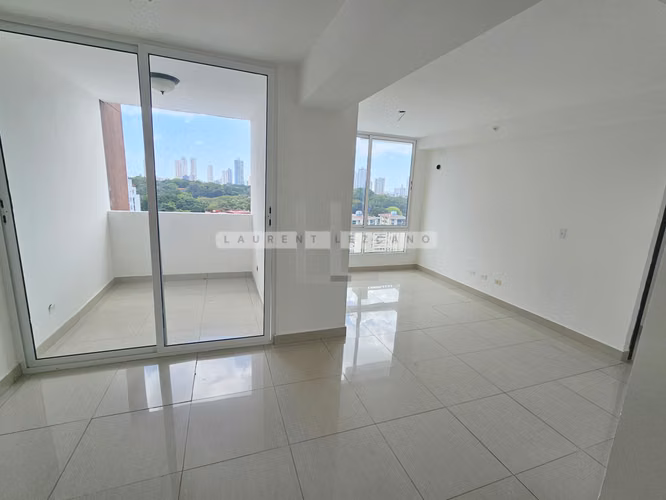 Venta Apartamento PH Taurus - Carrasquilla con Vía España. Haga una oferta