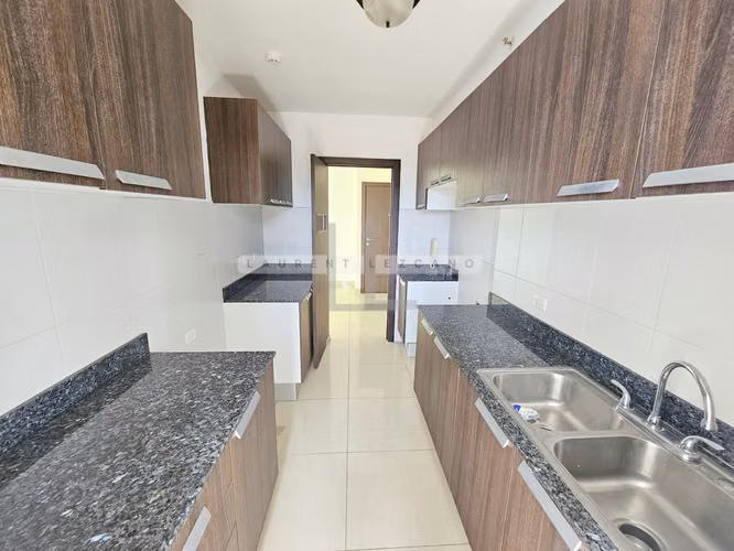 Venta Apartamento PH Taurus - Carrasquilla con Vía España. Haga una oferta
