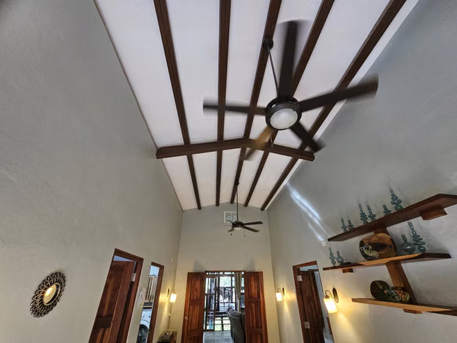 Casa Estilo Artesanal Lista para Mudarse – Pedasí