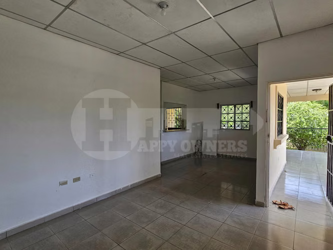 Alquiler de Casa en Villa rosa, Chitré Herrera. MB