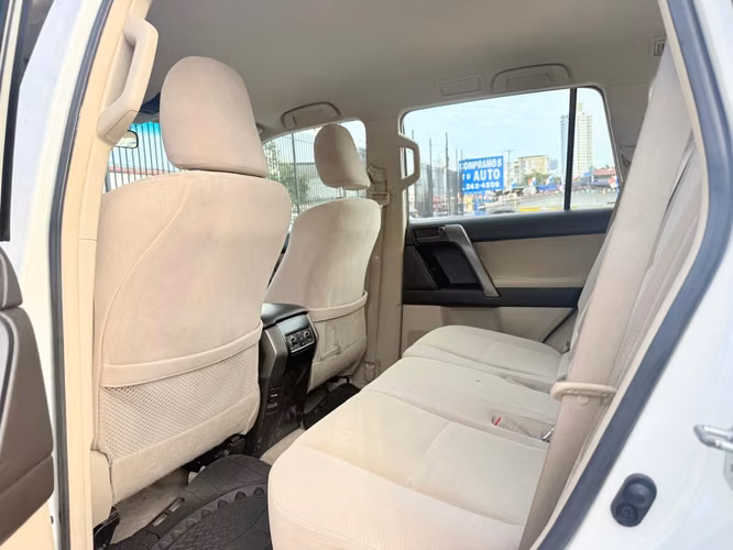 Toyota Land Cruiser Prado 2010 - Imagen 6