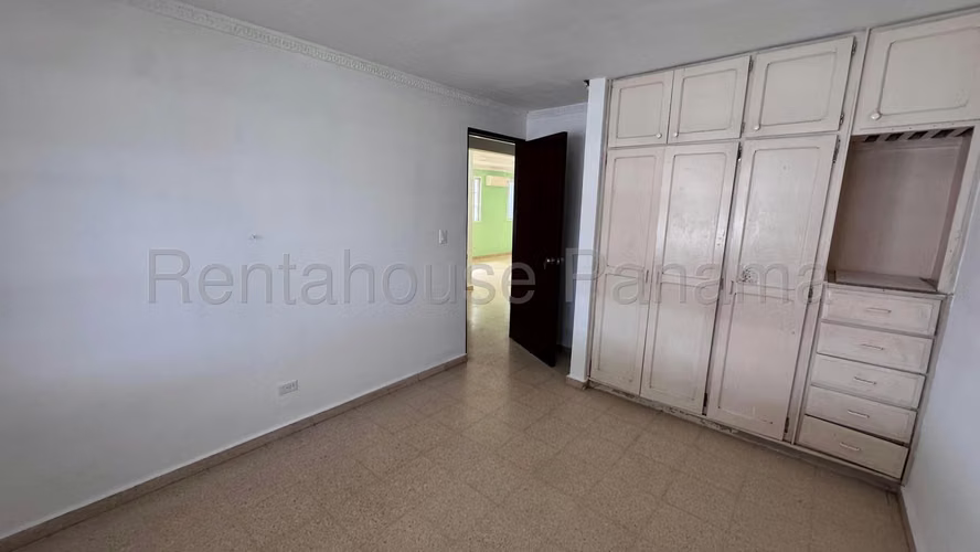 Alquiler Casa Chanis - YD