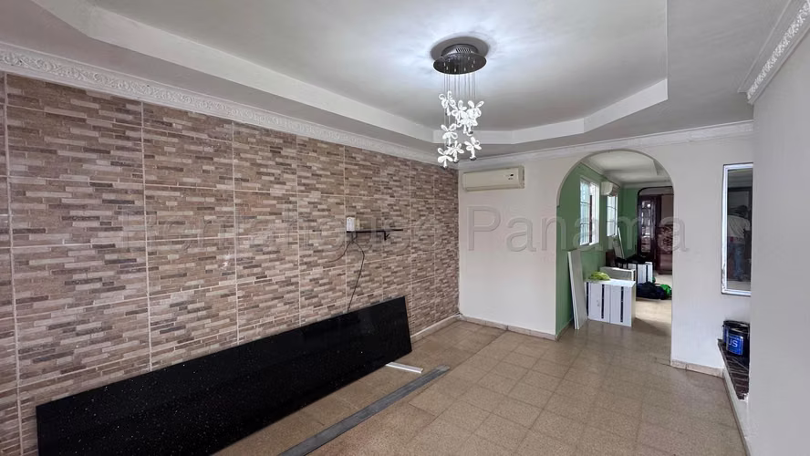 Alquiler Casa Chanis - YD