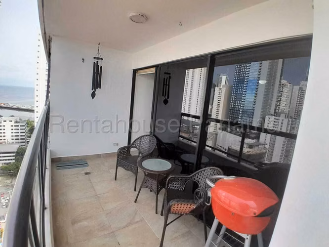 ¡Amplio Apartamento Amoblado en Alquiler en Balboa Bay!  GC