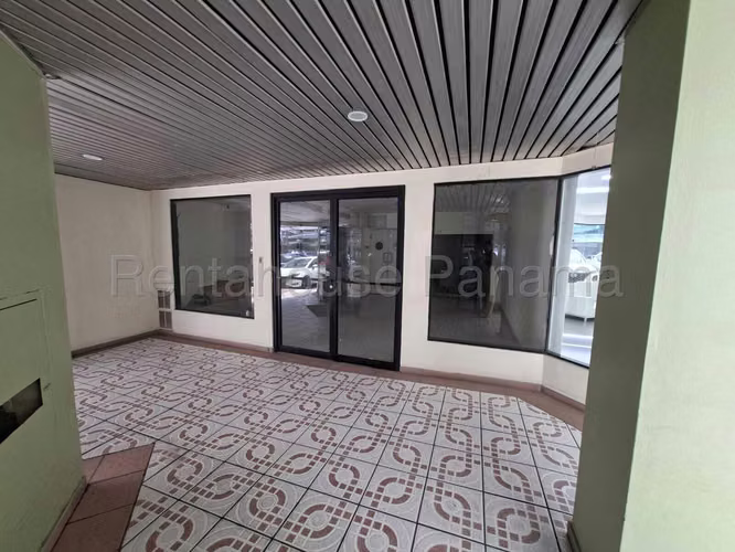 Local comercial en alquiler en Marbella DPA26-7030