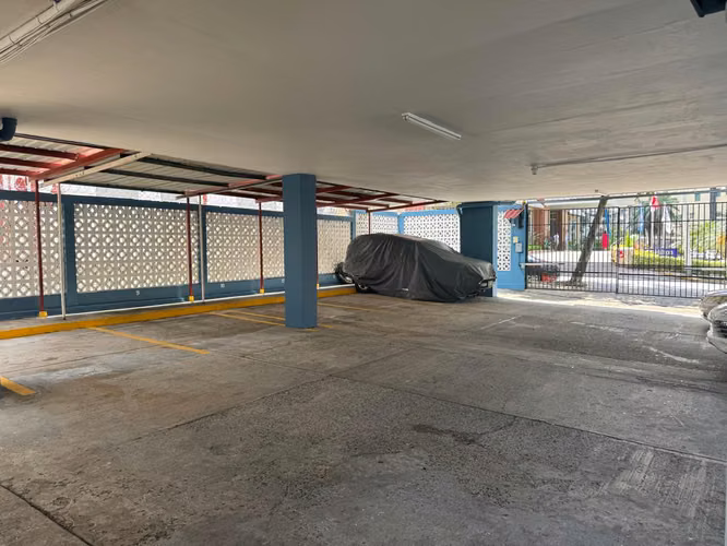 ALQUILER APARTAMENTO EL CANGREJO SEMI AMOBLADO PH HILTON PARK MLD