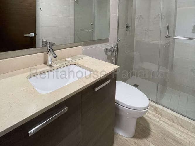 Alquiler de Apartamento en Costa del Este J799GRR