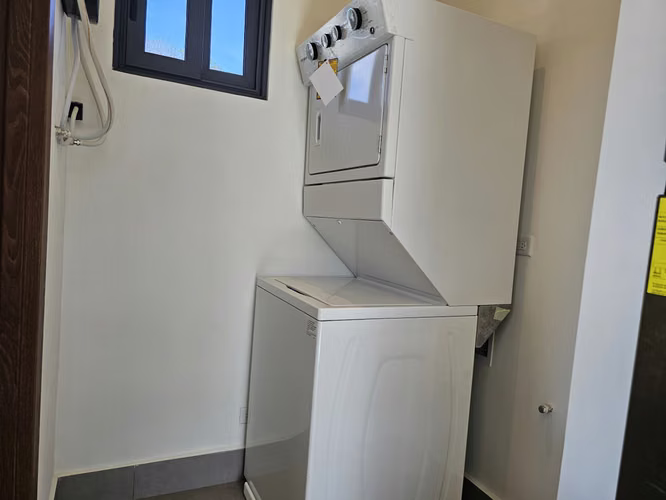 Casa Nueva con Energía Solar en Comunidad Cerrada – Cañas