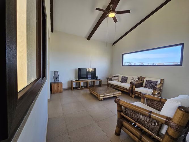 Casa con Vista al Mar en Comunidad Privada – Pedasí
