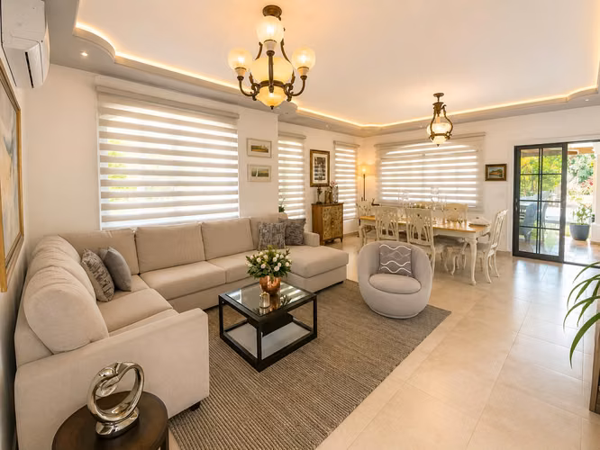 VENTA CASA EN CLAYTON 450 M2 CON PISCINA CLAYTON VILLAGE
