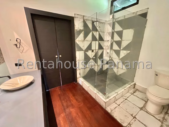 VENTA DE NEGOCIO EN SABOGA