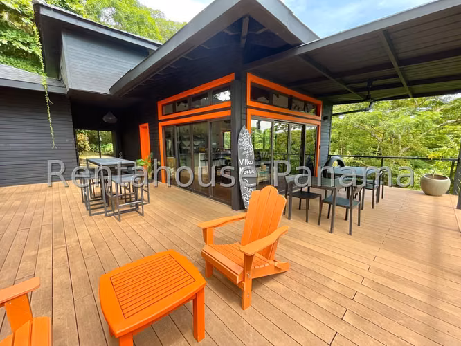 VENTA DE NEGOCIO EN SABOGA