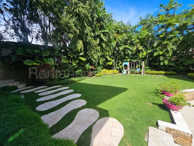 Casa en venta en Altos de Golf, Panama  27EPP436