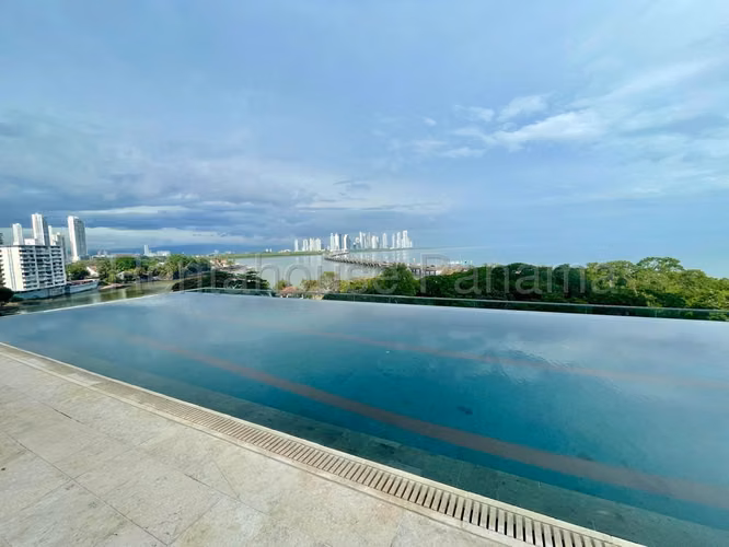 VENTA DE APARTAMENTO EN COCO DEL MAR  - PH WINDROSE