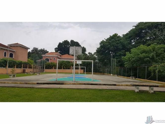 ALQUILER CASA EN CLAYTON 4 RECAMARAS CON PISCINA CLAYTON VILLAGE MLD